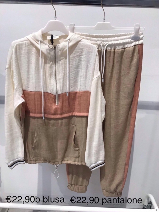 Фото Amelie Follies (Michelle)