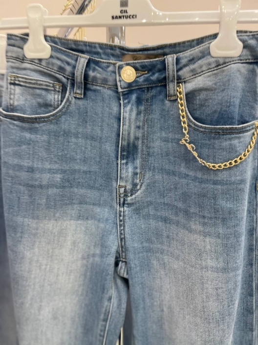 Фото Gil Santucci