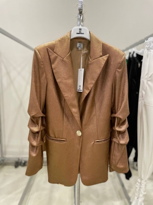 Фото Gil Santucci