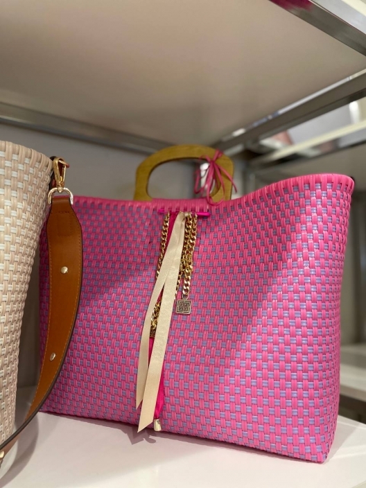 Фото Gil Santucci