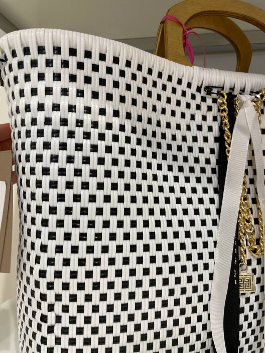 Фото Gil Santucci