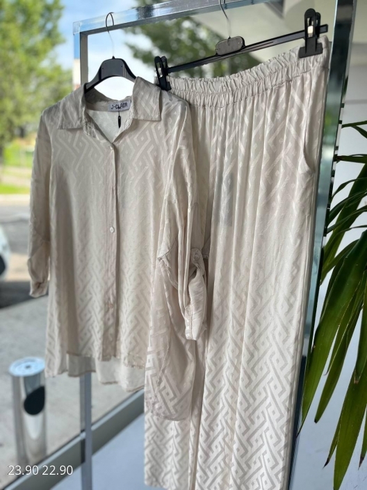 Фото Joie Clair (J-Clair)