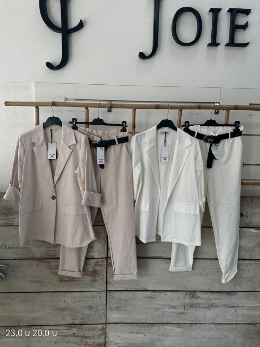 Фото Joie Clair (J-Clair)