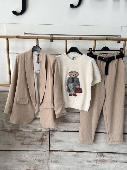 Фото Joie Clair (J-Clair)