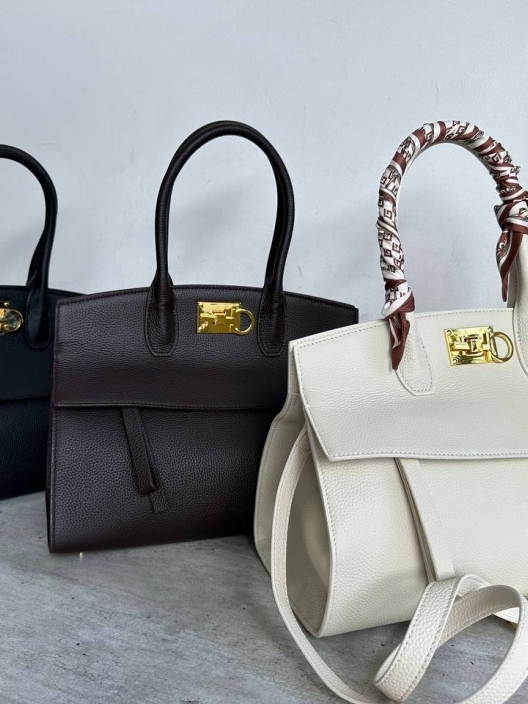 Фото Leather Country