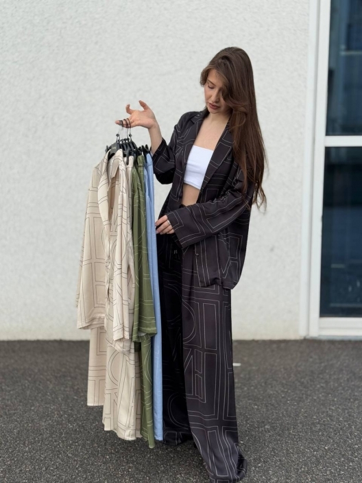 Итальянская одежда, бренд Clothe, арт. 73604755