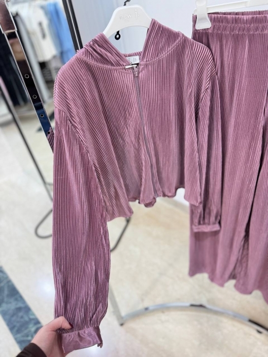 Итальянская одежда, бренд New J, арт. 73702488