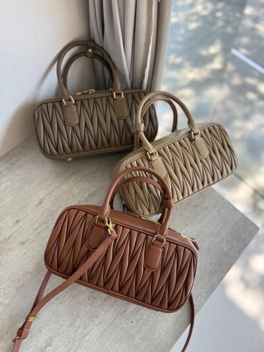 Итальянская одежда, бренд Leather Country, арт. 73740170