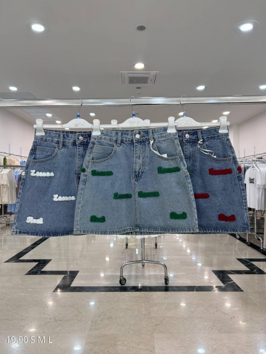 Фото New J