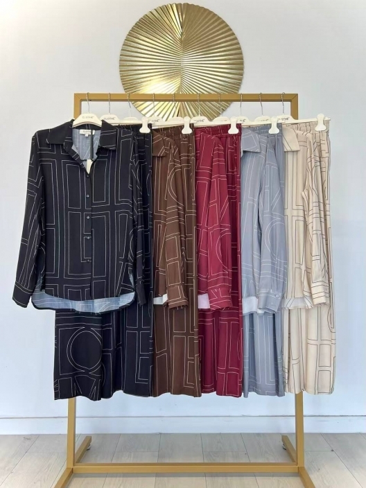 Итальянская одежда, бренд Clothe, арт. 73793491