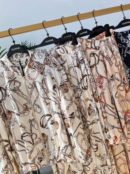 Итальянская одежда, бренд Clothe, арт. 73831357