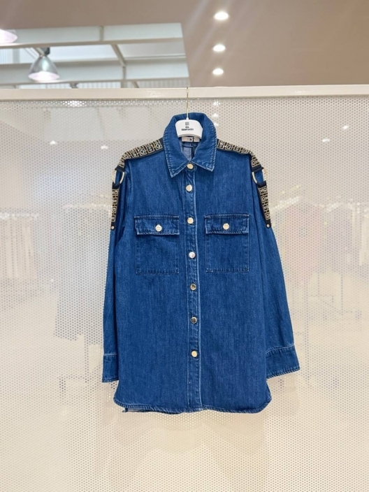 Итальянская одежда, бренд Gil Santucci, арт. 73863818