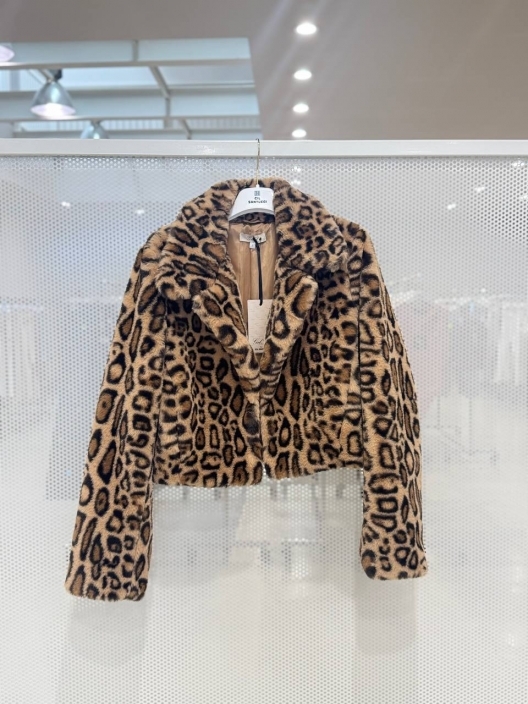 Итальянская одежда, бренд Gil Santucci, арт. 73863821