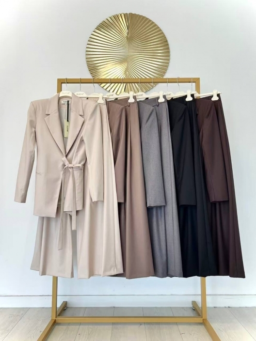 Итальянская одежда, бренд Clothe, арт. 73866107
