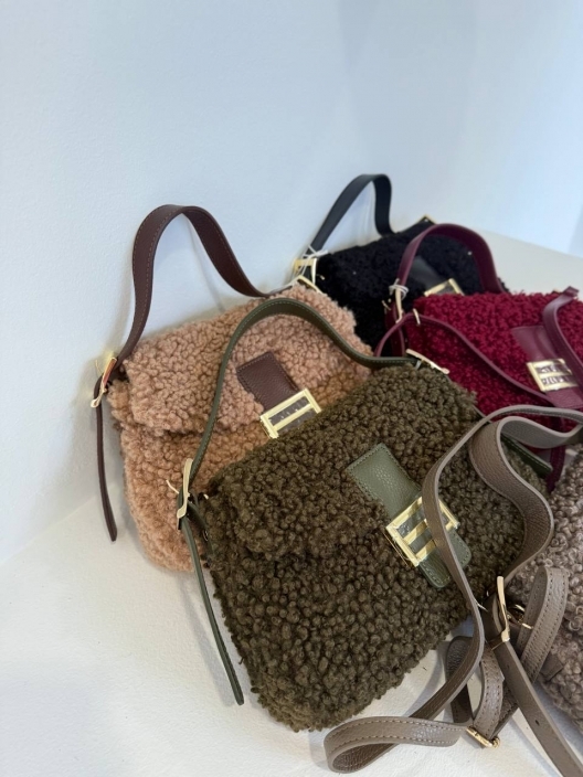 Leather Country Фото Leather Country