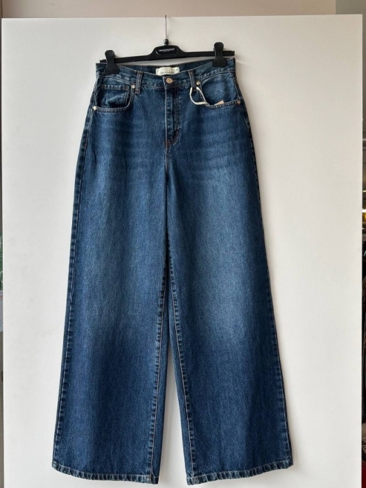 Итальянская одежда, бренд Rinascimento, арт. 73910669