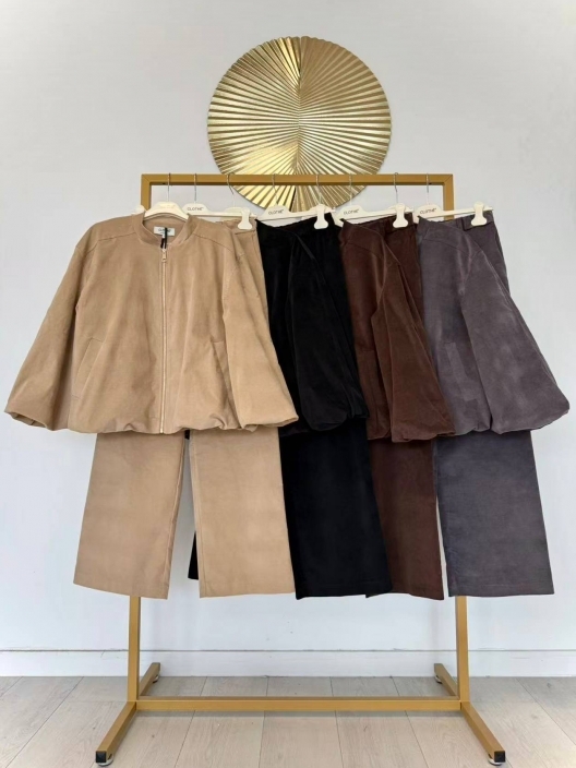 Итальянская одежда, бренд Clothe, арт. 73928332