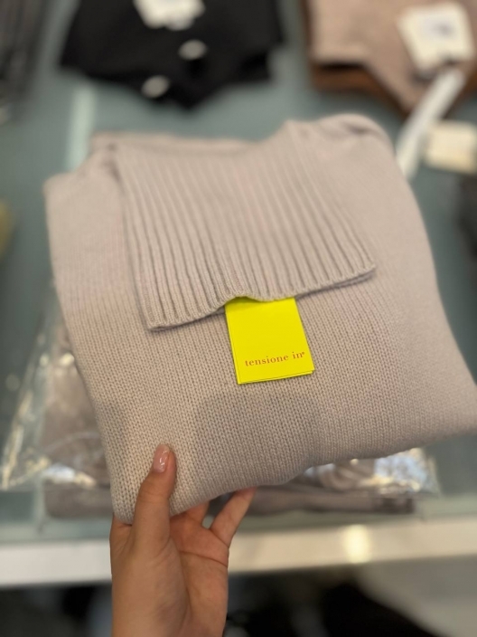 Фото Tensione in