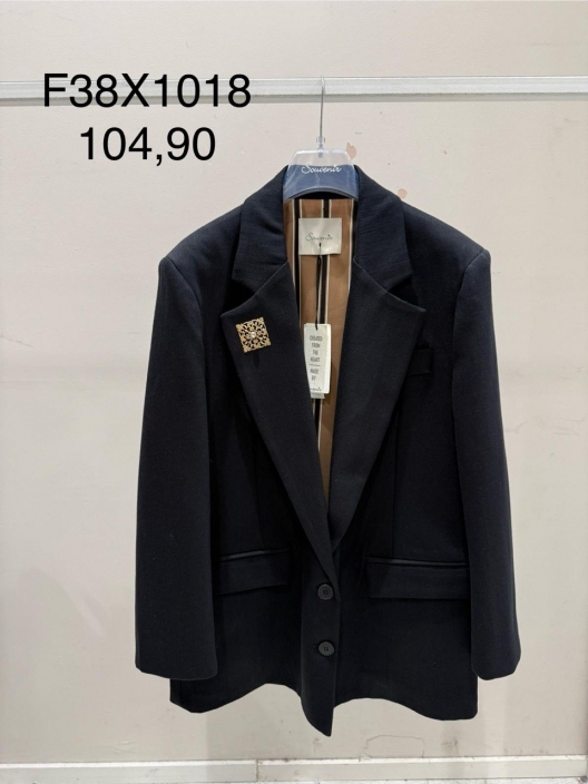 Итальянская одежда, бренд Souvenir, арт. 73943408