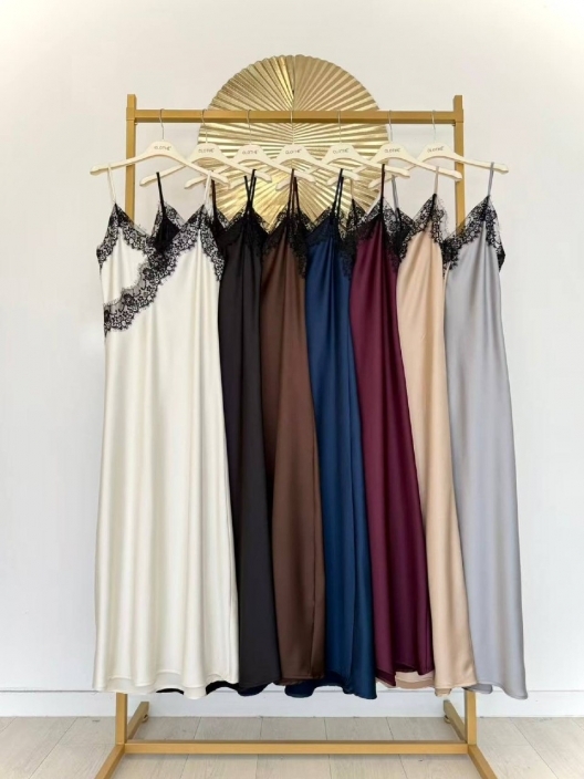 Итальянская одежда, бренд Clothe, арт. 73943456