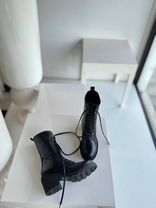 Фото Spazio Moda - Обувь