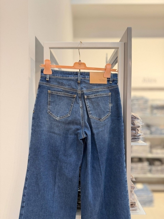 Vicolo Фото Vicolo