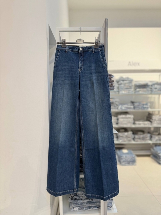 Vicolo Фото Vicolo