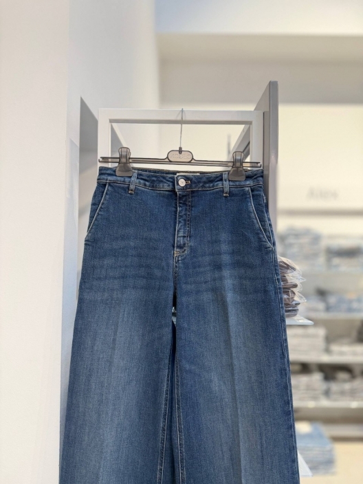 Vicolo Фото Vicolo