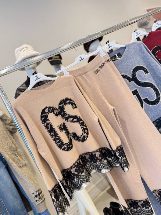 Фото Gil Santucci