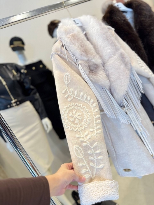 Фото Gil Santucci