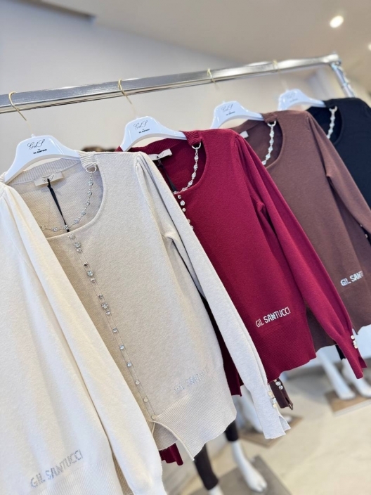 Фото Gil Santucci