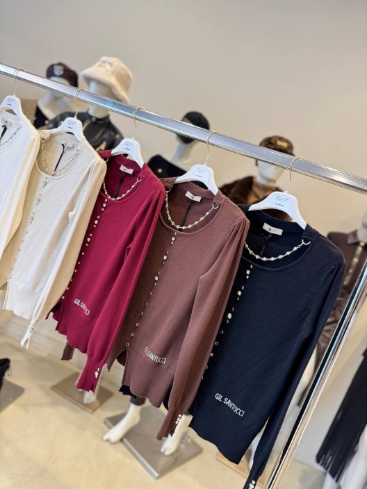 Фото Gil Santucci