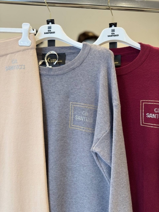 Фото Gil Santucci