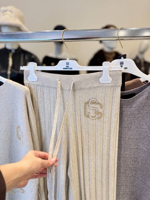 Фото Gil Santucci