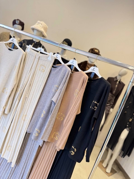 Фото Gil Santucci