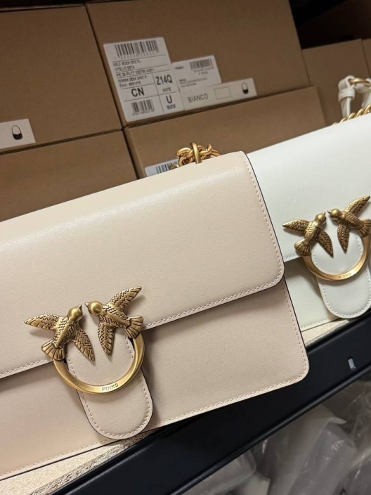 Итальянская одежда, бренд Pinko, арт. 73997701