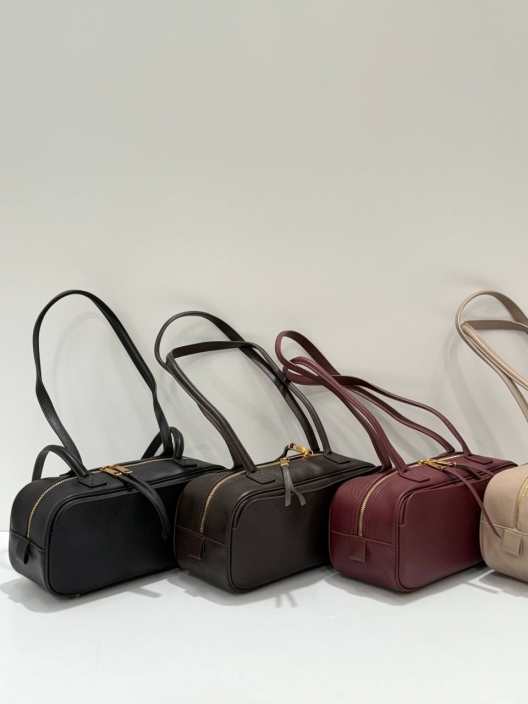 Фото High Garden Сумки