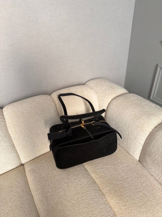 Фото High Garden Сумки