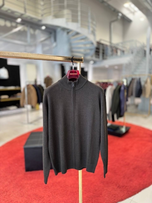 Итальянская одежда, бренд Primo Emporio, арт. 74065201