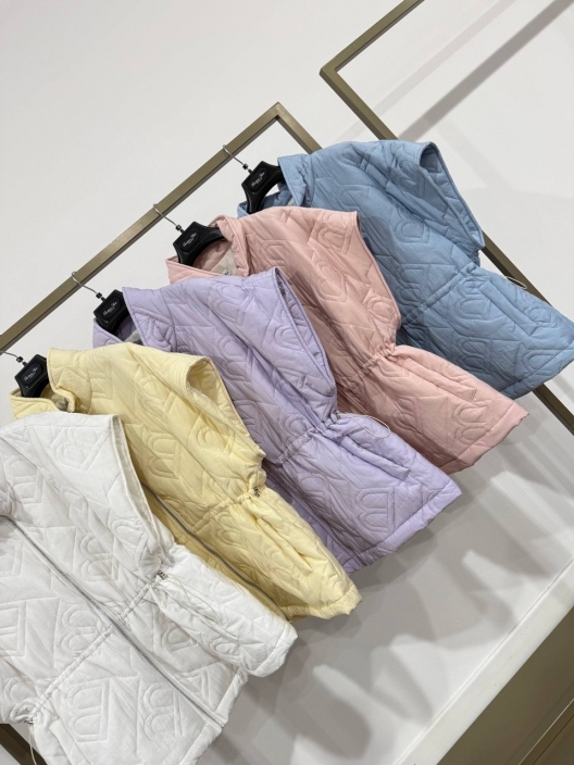 Итальянская одежда, бренд Derwix, арт. 74080042