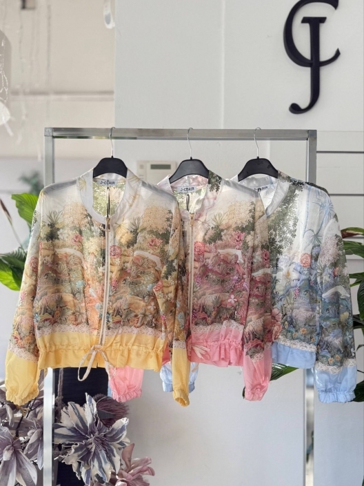 Фото Joie Clair (J-Clair)