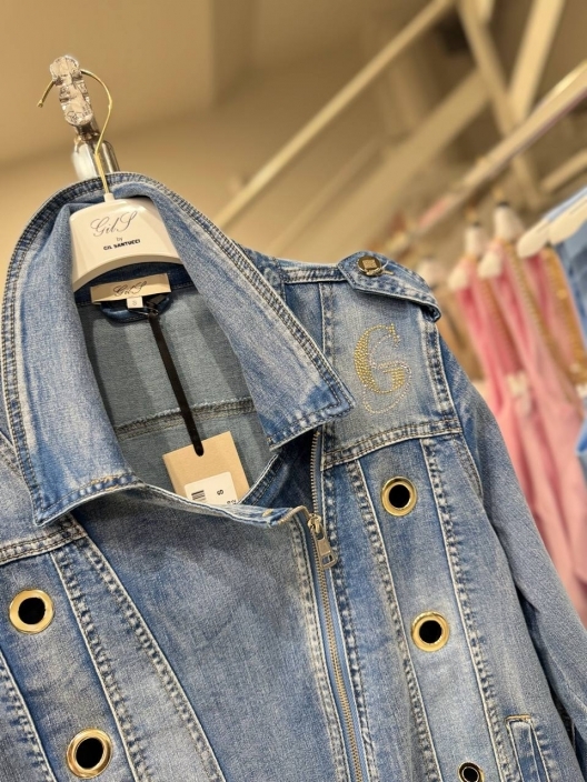 Фото Gil Santucci