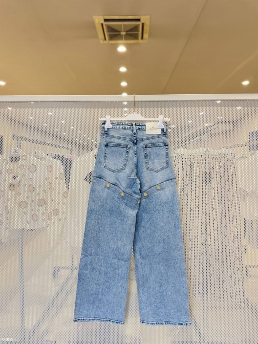 Фото Gil Santucci