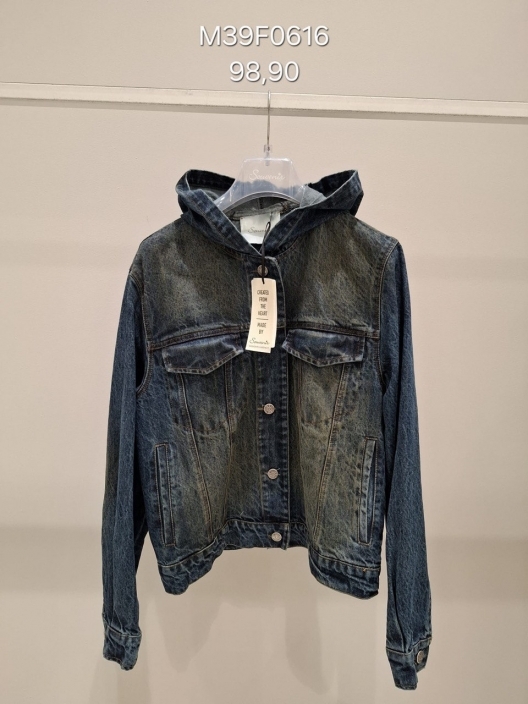 Итальянская одежда, бренд Souvenir, арт. 74125328