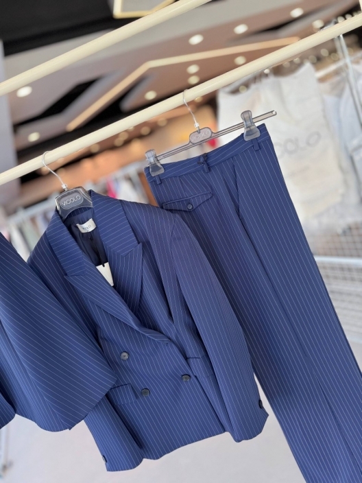 Итальянская одежда, бренд Vicolo, арт. 74126008