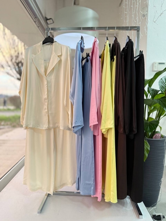 Фото Joie Clair (J-Clair)