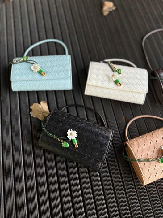 Фото High Garden Сумки