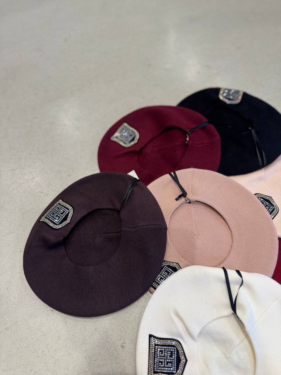 Gil Santucci, арт. 73975552 Gil Santucci, арт. 73975552