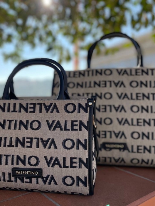 Итальянская одежда, бренд Valentino, арт. 72822511