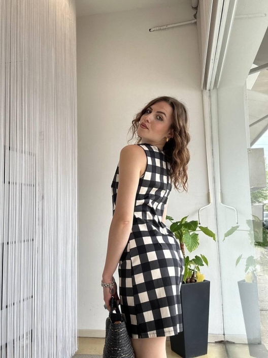 Фото Adora